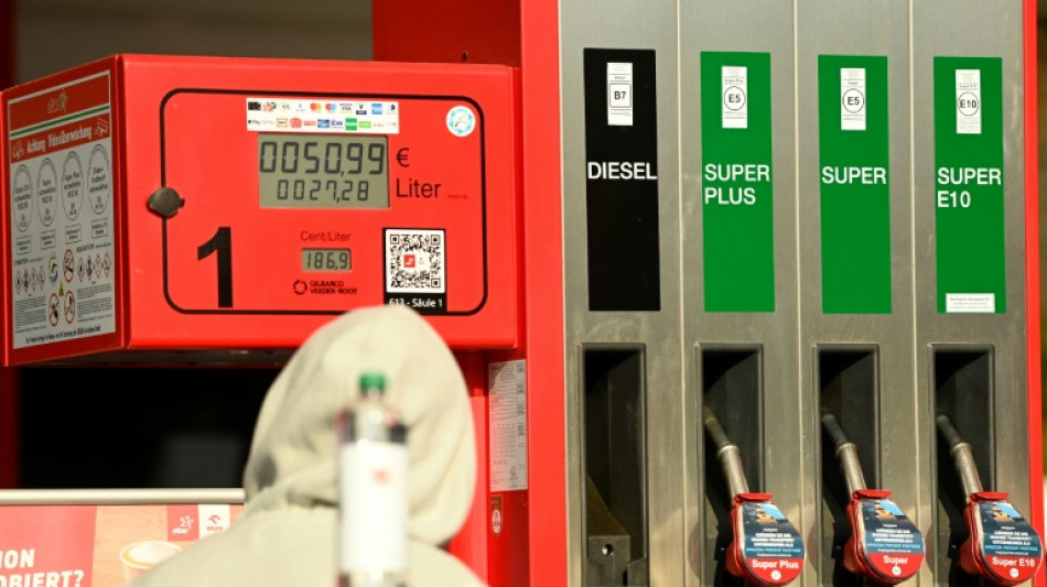 Tankstellenverband wirft Mineral&ouml;lkonzernen Abkassieren bei Benzin und Diesel vor