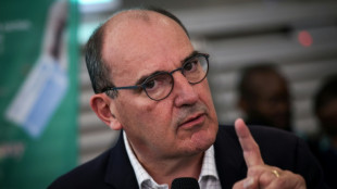 Macron propose de nommer Jean Castex PDG de la SNCF et Marie-Ange Debon à La Poste