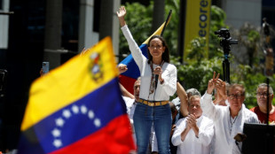 Maduro faz piada sobre suposta fuga de l&iacute;der opositora da Venezuela