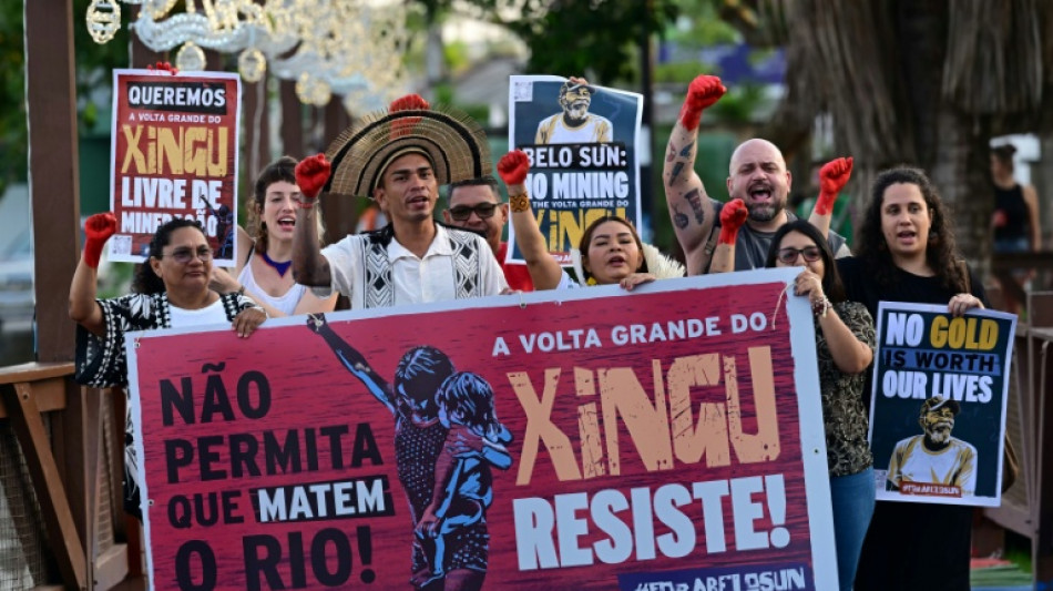 A Belem, une grande marche pour le climat et des petits pas pour les n&eacute;gociateurs