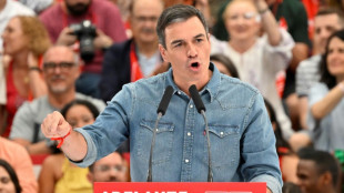 Left and right neck-and-neck in key Spain vote as count advances