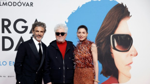 Almod&oacute;var e seu 'Natal Amargo' entram em cena em Cannes