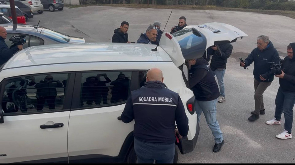 Morte avvelenate, al via la perquisizione nel liceo Scientifico di Riccia