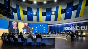 Kiev alberga cumbre con Uni&oacute;n Europea en plena ofensiva rusa