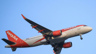 Verbraucherschutzzentrale verklagt drei Airlines wegen Handgepäck-Gebühren