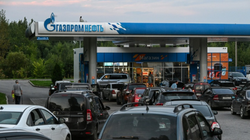 Una importante refiner&iacute;a rusa queda fuera de servicio tras un ataque ucraniano