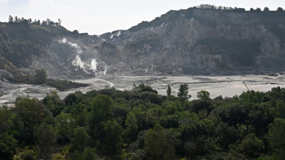 Cerca de N&aacute;poles, la angustia de vivir junto a un volc&aacute;n activo