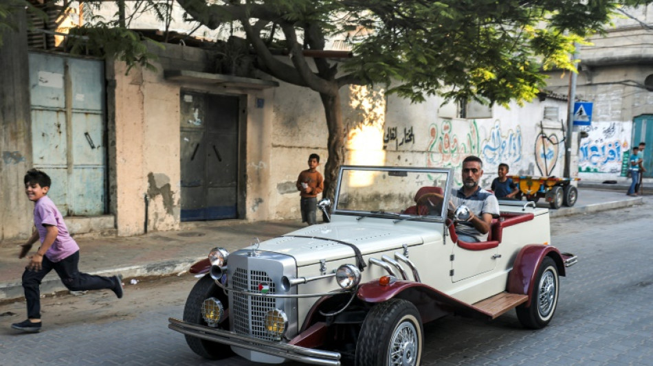 Classic cars back on the road - in Gaza City