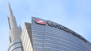 Unicredit ribadisce, 'sede gruppo &egrave; e rimarr&agrave; in Italia